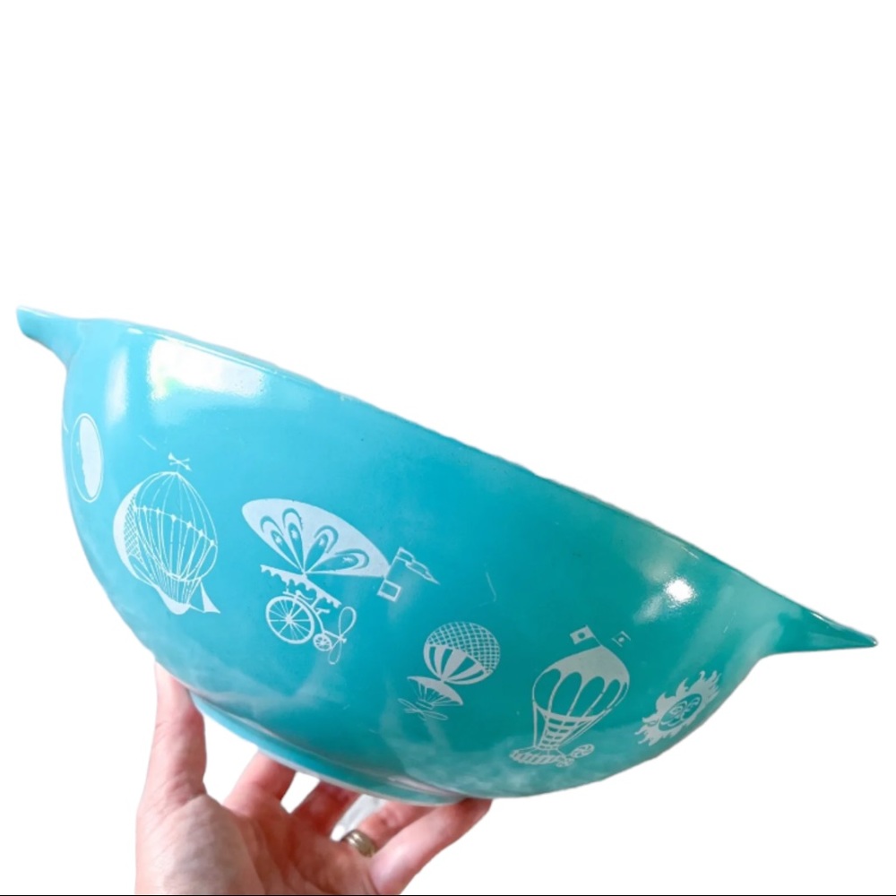 Vintage Pyrex Cinderella Hot Air Balloon Moon Bowl Ovenware Turquoise #444 4 qt - Picture 2 of 9